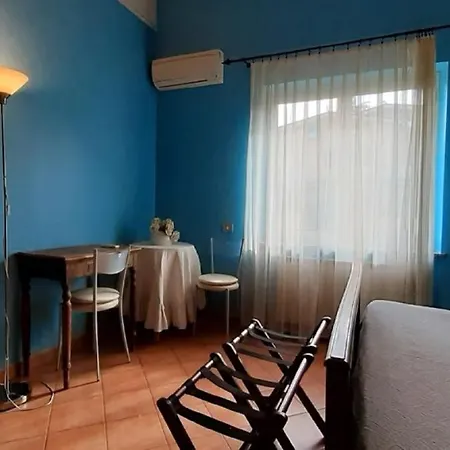 Fabiola Nocleg ze śniadaniem 5*