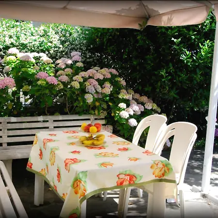 Fabiola Bed & Breakfast Marino