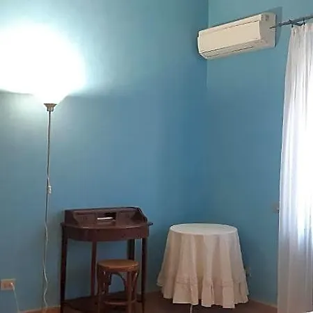 Alojamento de Acomodação e Pequeno-almoço Fabiola Marino