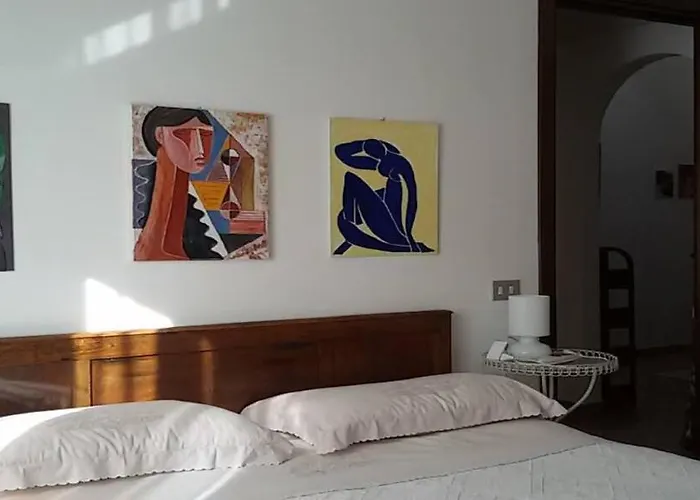 Alojamento de Acomodação e Pequeno-almoço Fabiola 5*