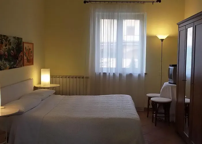 Fabiola Alojamento de Acomodação e Pequeno-almoço Marino