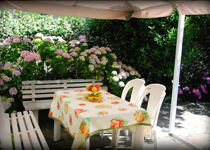 Fabiola Alojamento de Acomodação e Pequeno-almoço Marino