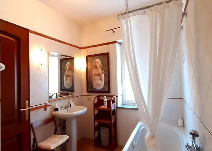 Fabiola Alojamento de Acomodação e Pequeno-almoço Marino