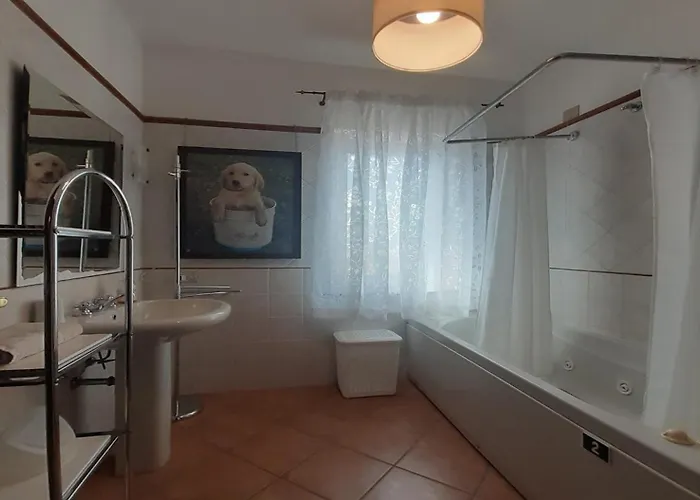 Fabiola Alojamento de Acomodação e Pequeno-almoço 5*